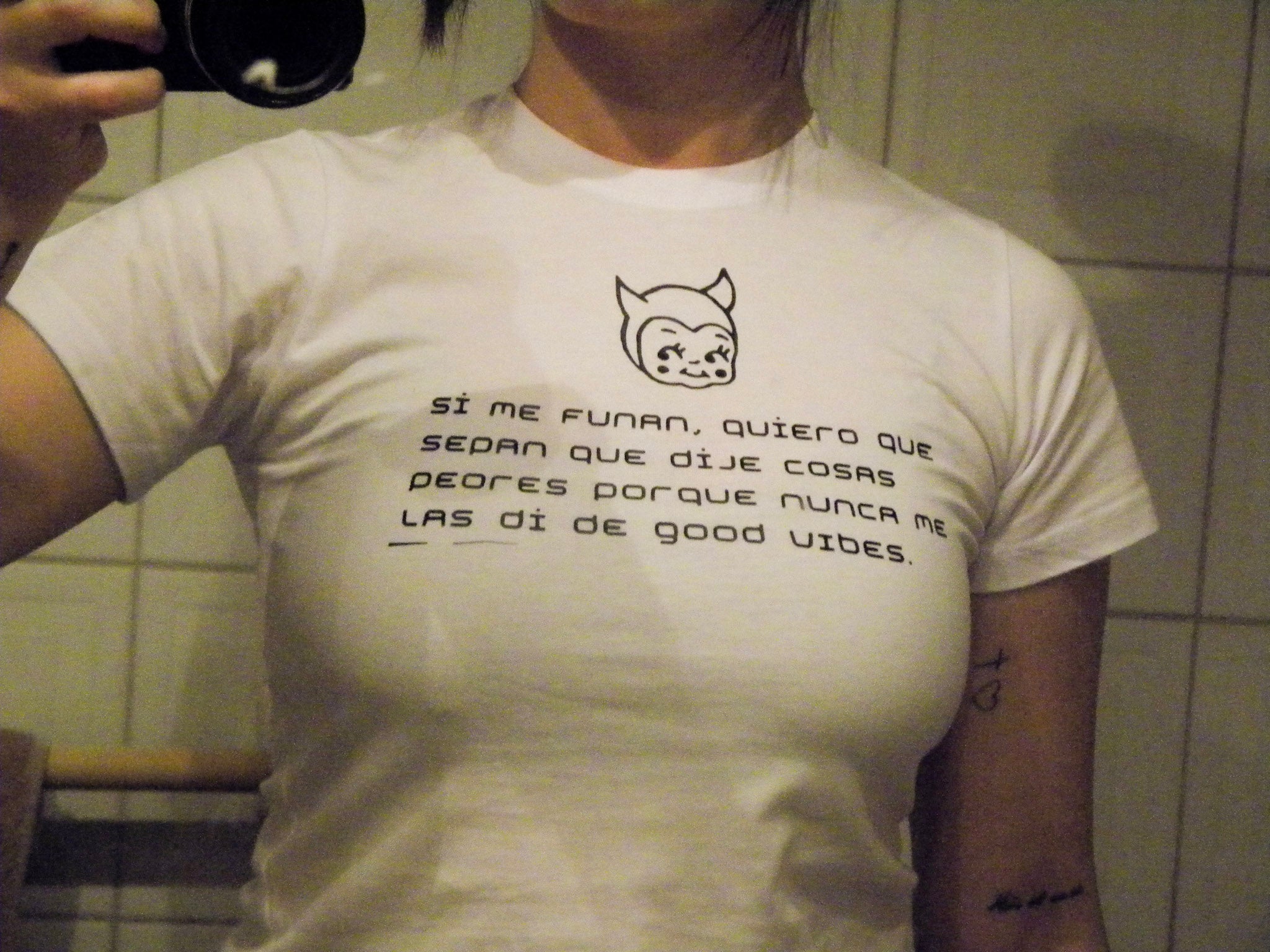 Polera ''Si me funan''